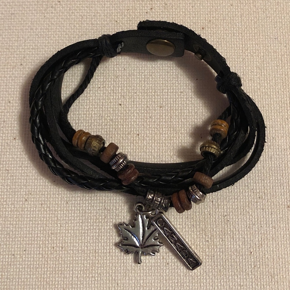 Canada Bracelet